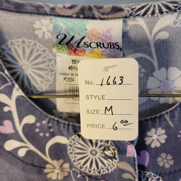 Uniform Advantagee Scrub Top -- ITEM #1663 - Picture 2 of 3